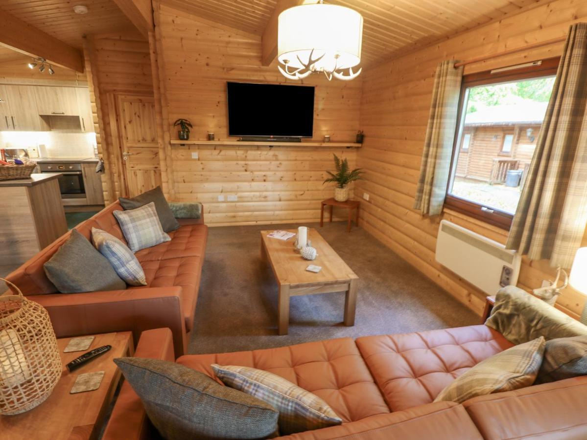 Leafy Hollow Lodge Louth  Buitenkant foto