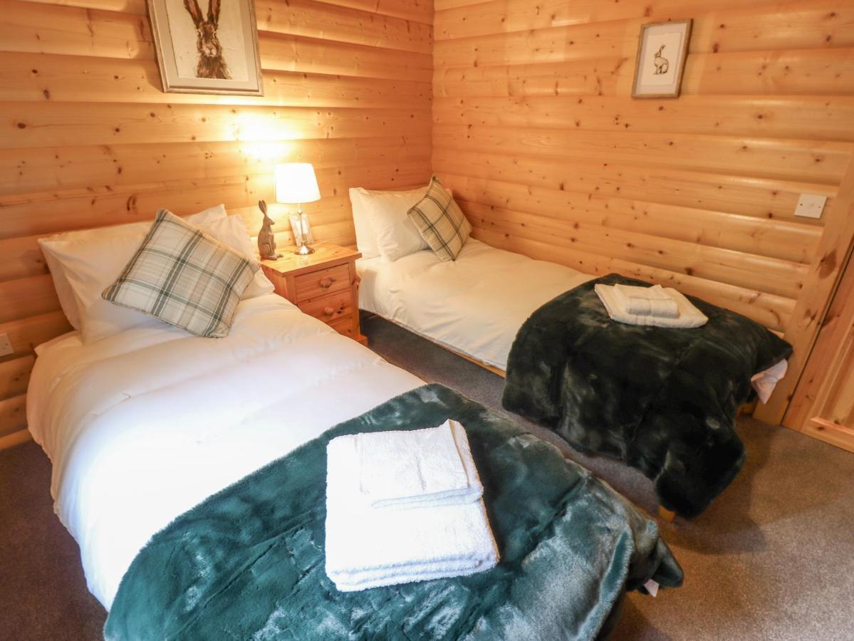 Leafy Hollow Lodge Louth  Buitenkant foto